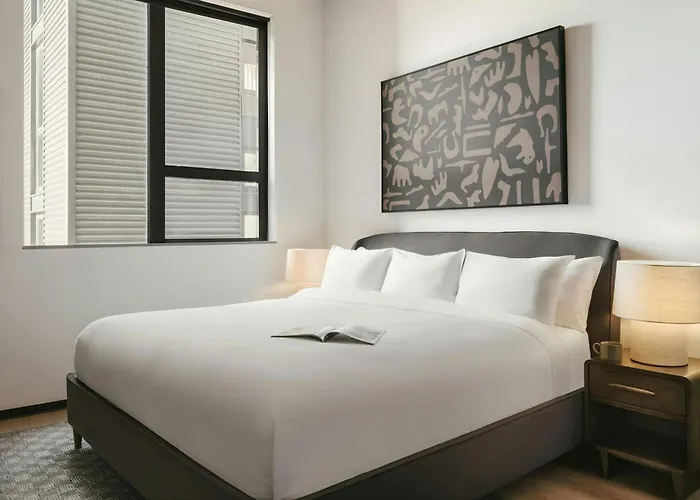 Sonder By Marriott Bonvoy Market Hall West Loop 4*