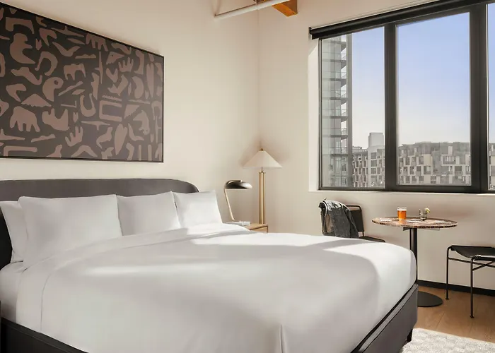 Sonder By Marriott Bonvoy Market Hall West Loop Apartahotel